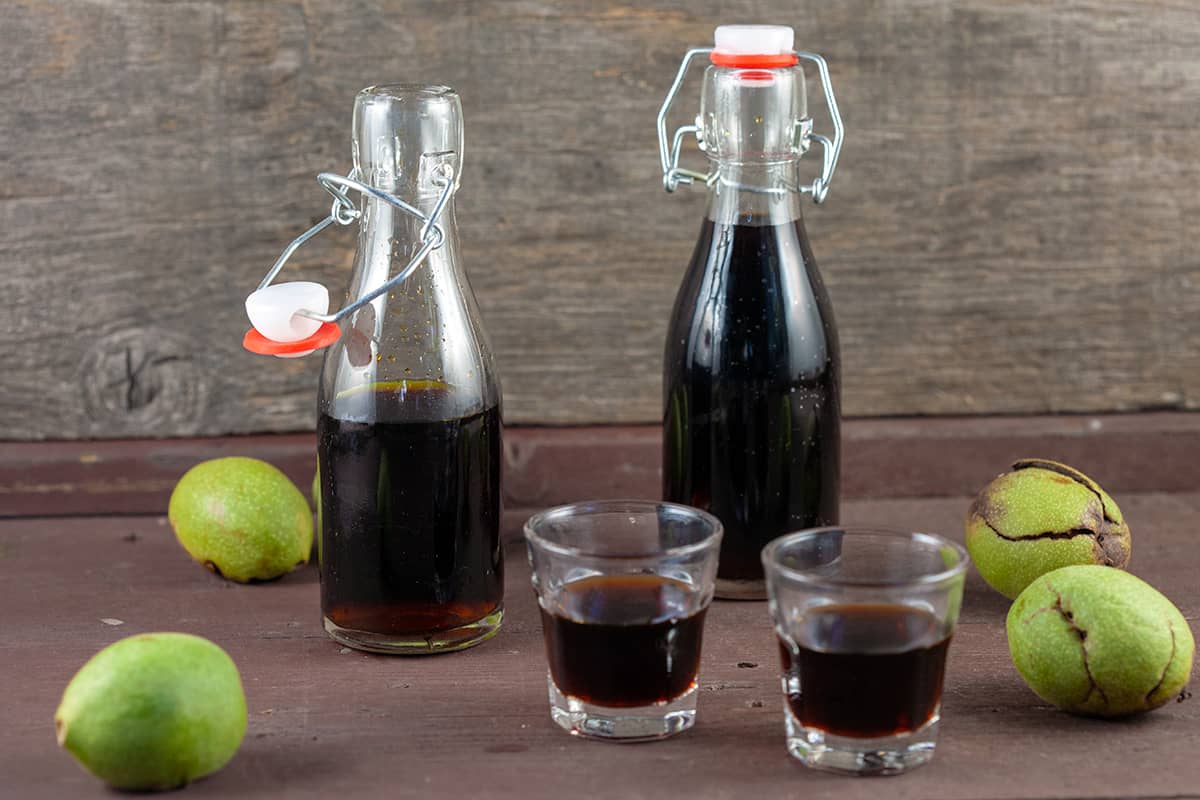 Make your own walnut liqueur
