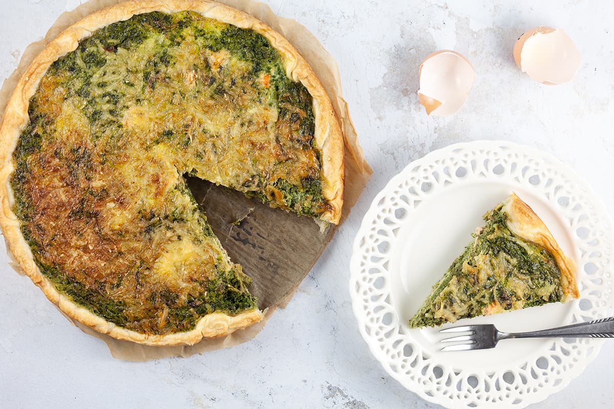 Salmon and spinach quiche