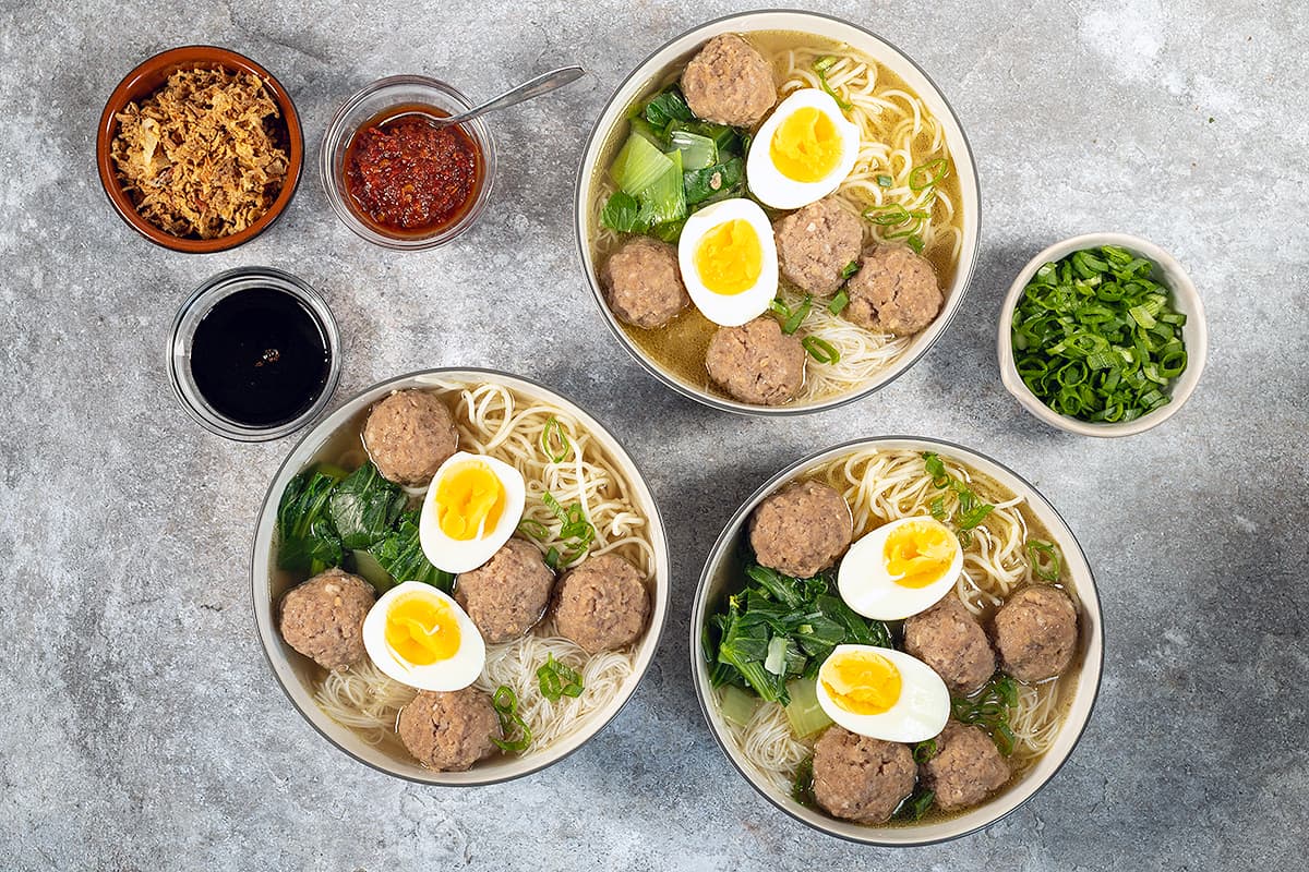 Bakso - Indonesian meatball soup