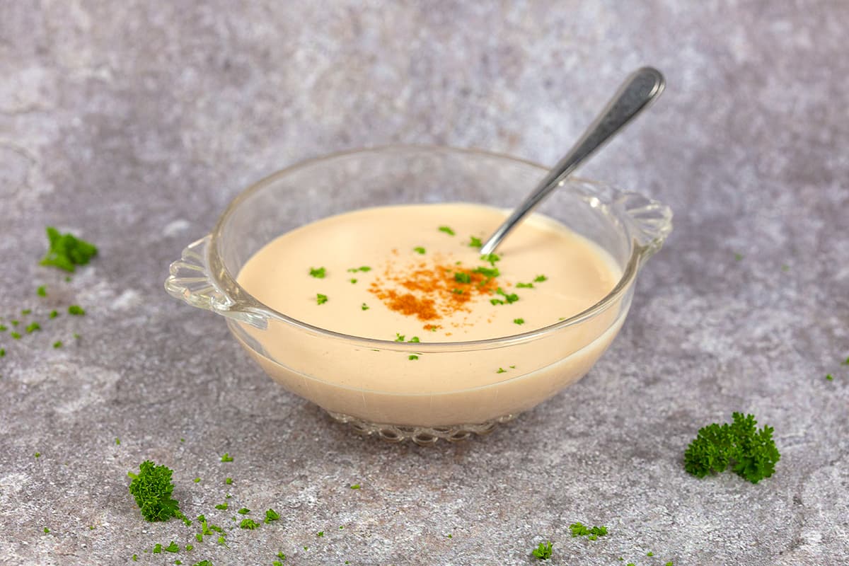 Prawn cocktail sauce with whisky