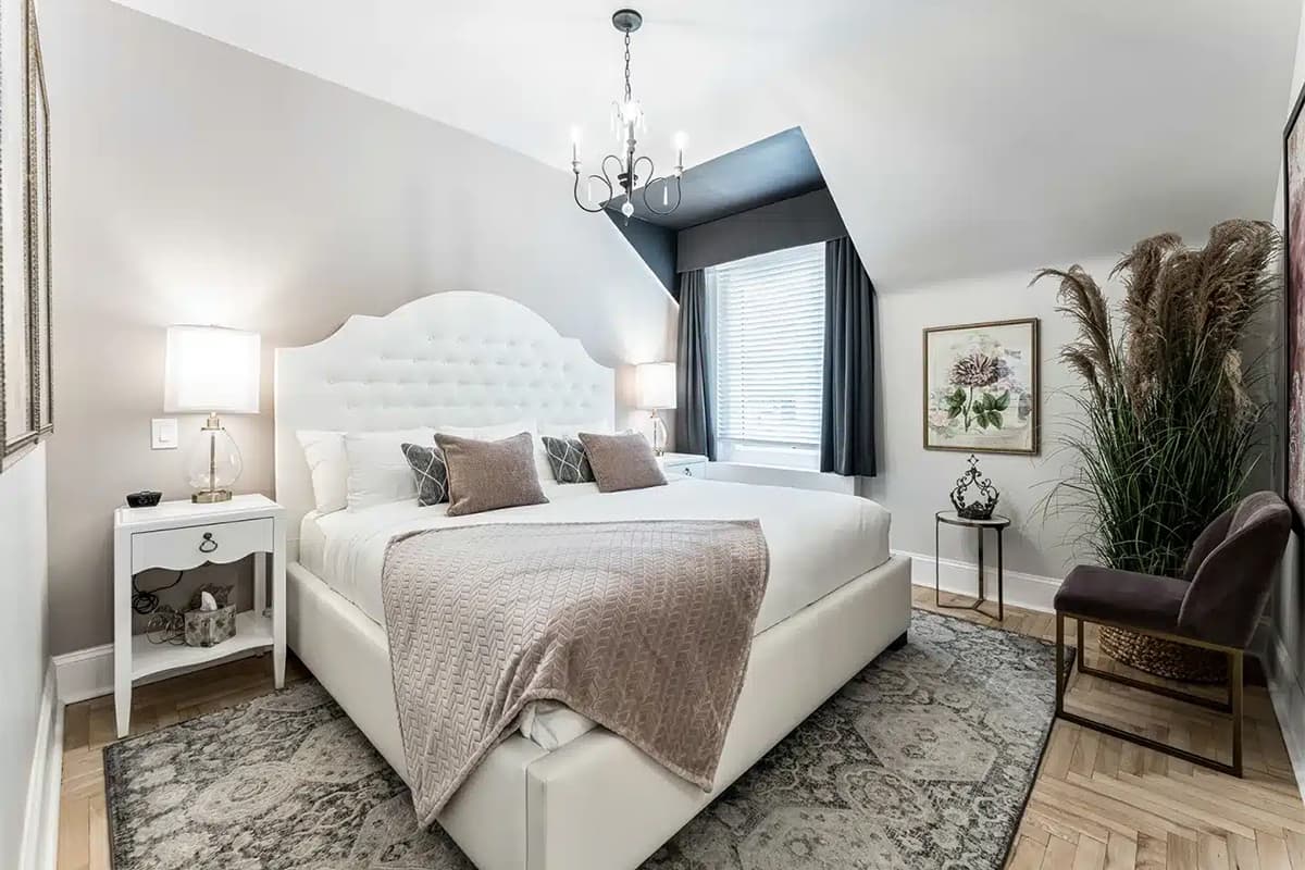 Why Travelers Love The Inn: Aesthetic Hotel in Calgary