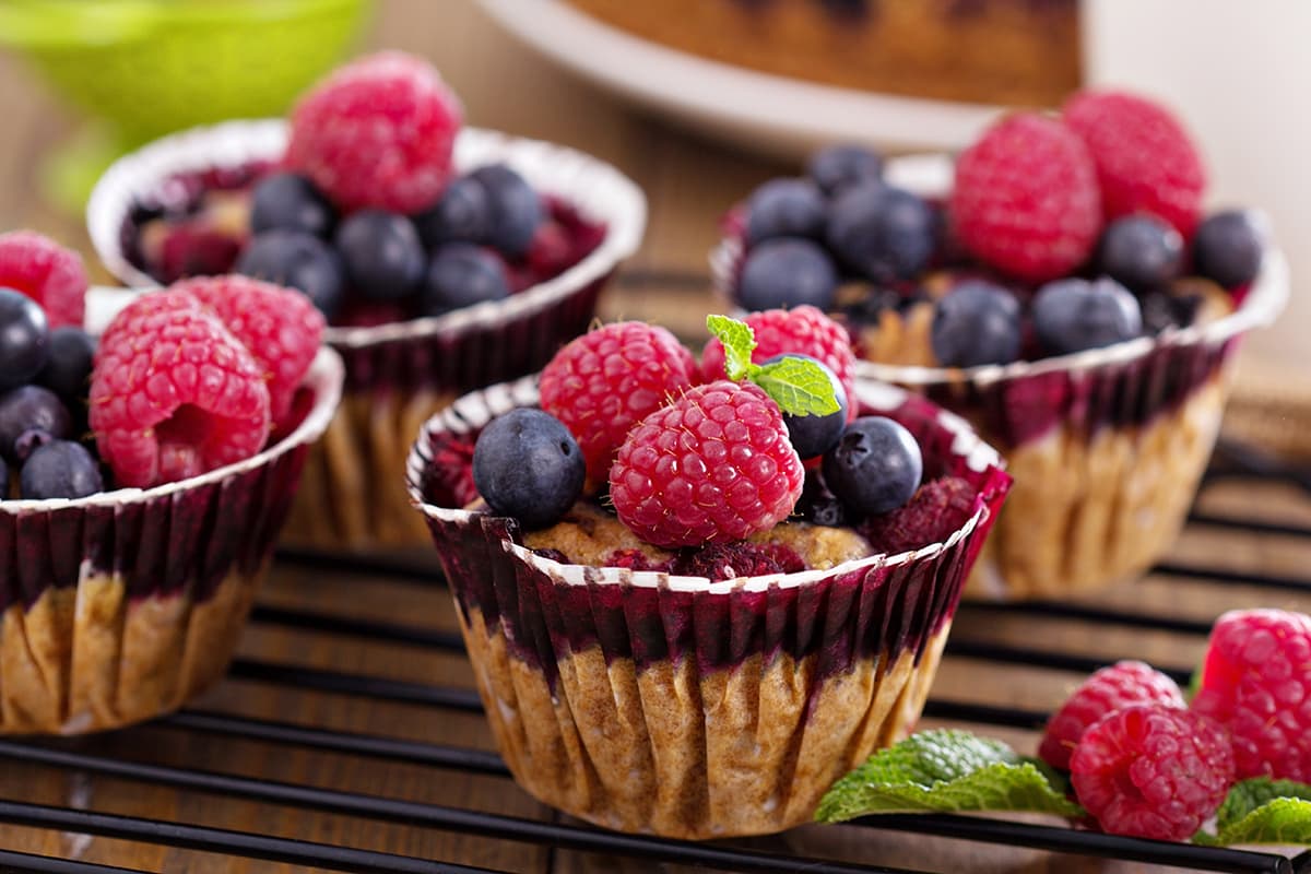 Delicious berry mini cakes