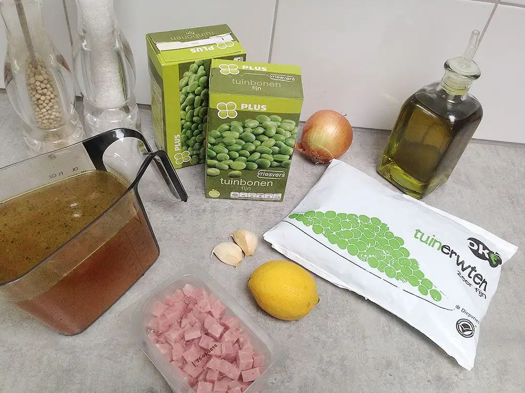 Refreshing broad bean soup ingredients