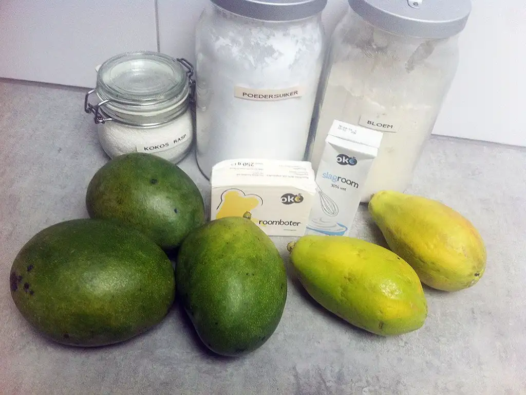 Mango papaya and coconut pie ingredients