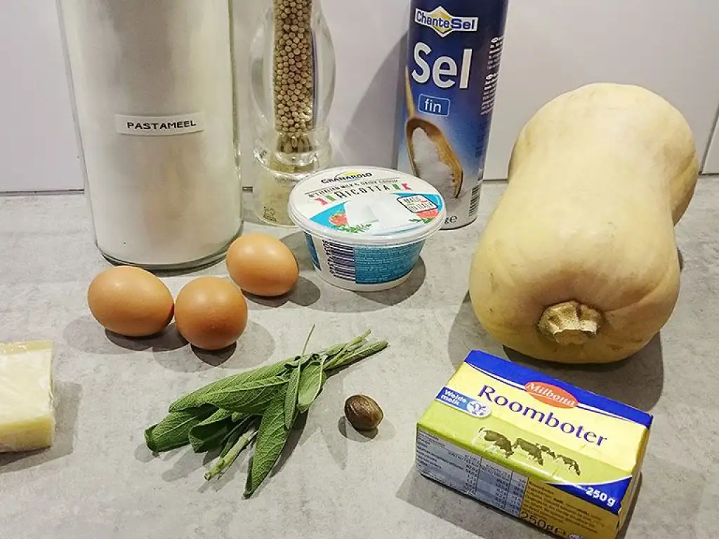 Pumpkin ravioli with sage butter ingredients