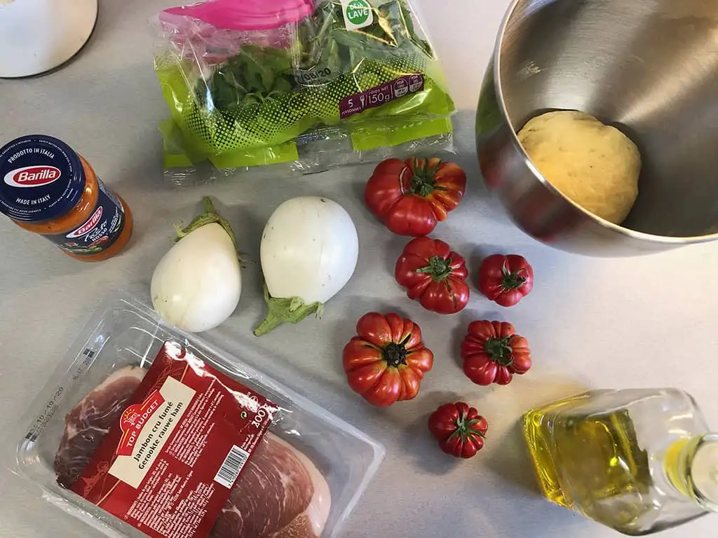 Piadina with tomato and grilled eggplant ingredients