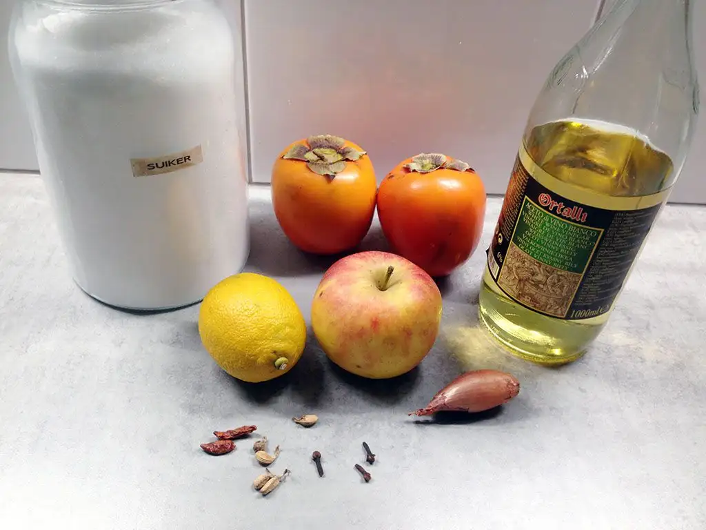 Kaki chutney ingredients
