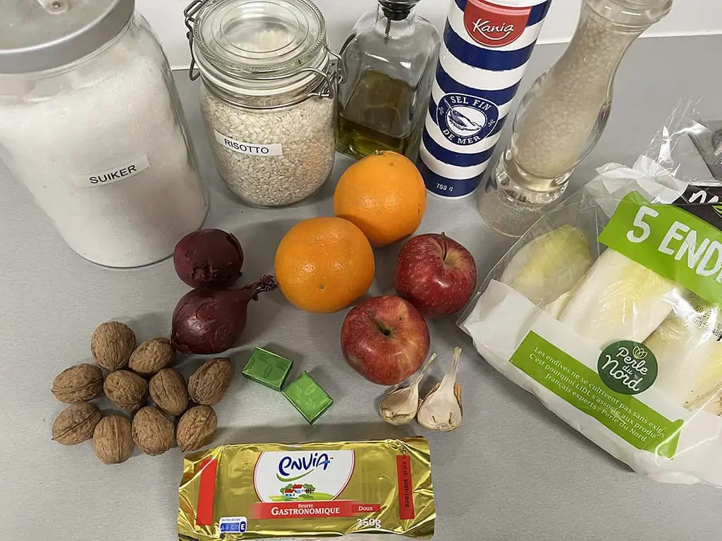 Apple and chicory risotto ingredients