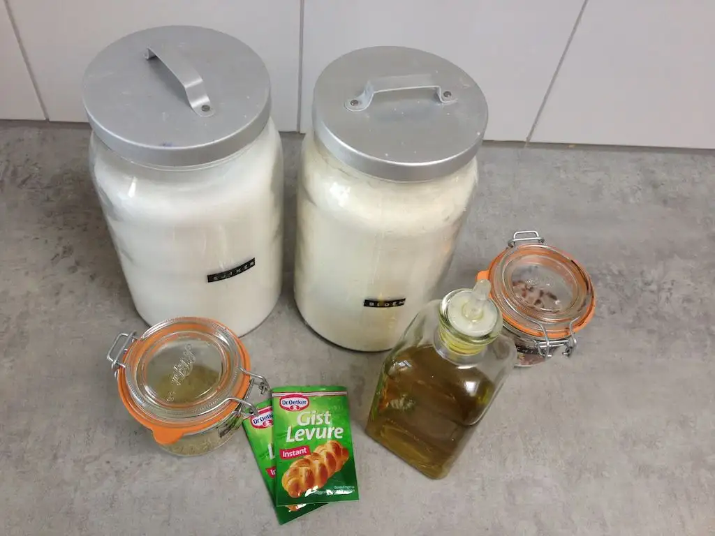 Rosemary bread ingredients