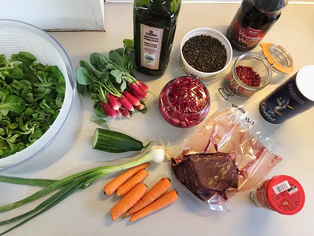 Pepper steak salad ingredients