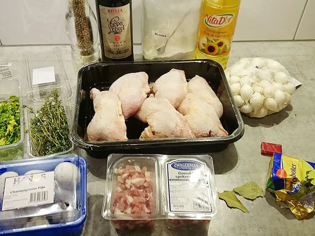 Classic coq au vin ingredients