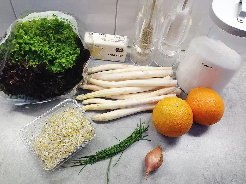 Stir fry white asparagus salad ingredients
