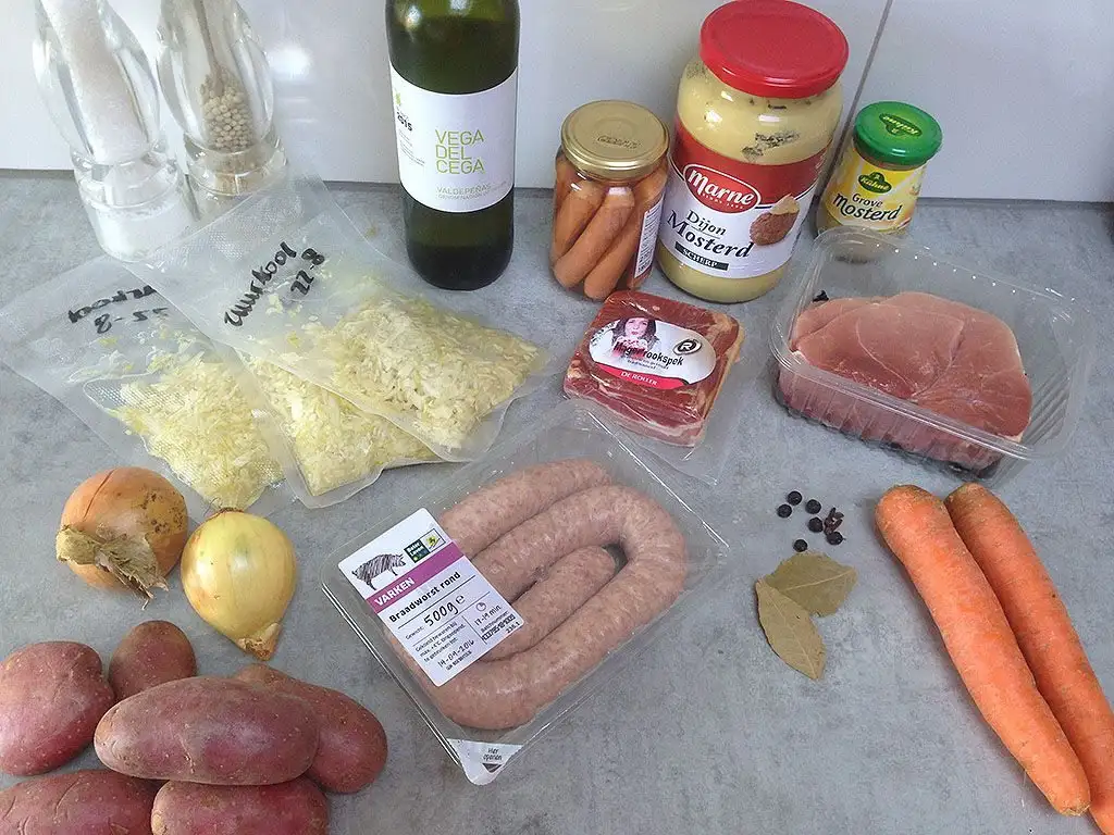 Choucroute garnie ingredients