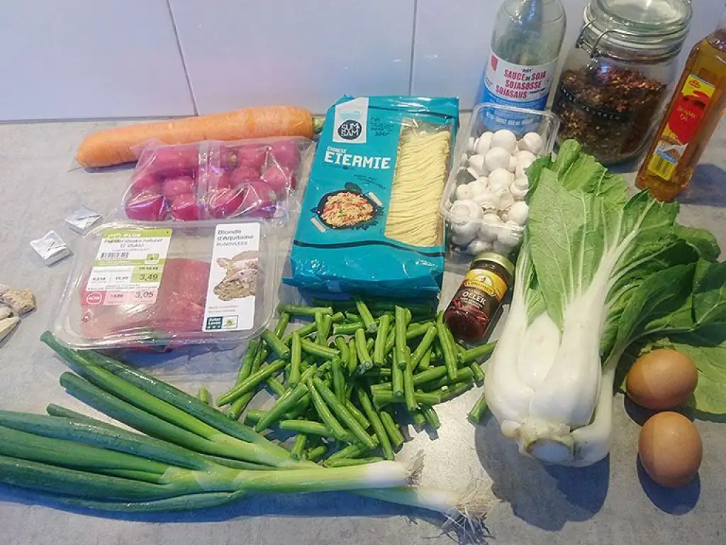 Beef noodle soup ingredients