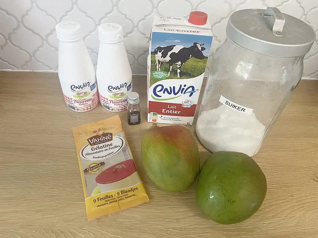 Mango panna cotta ingredients