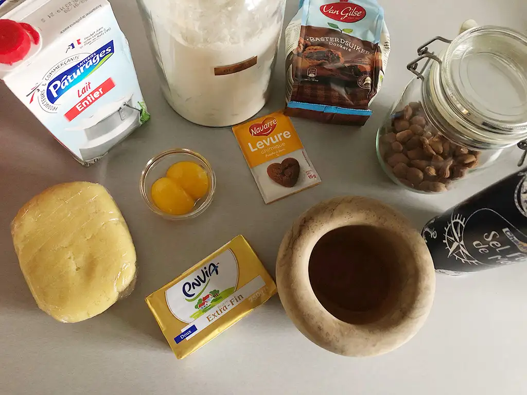 Dutch gevulde speculaas ingredients