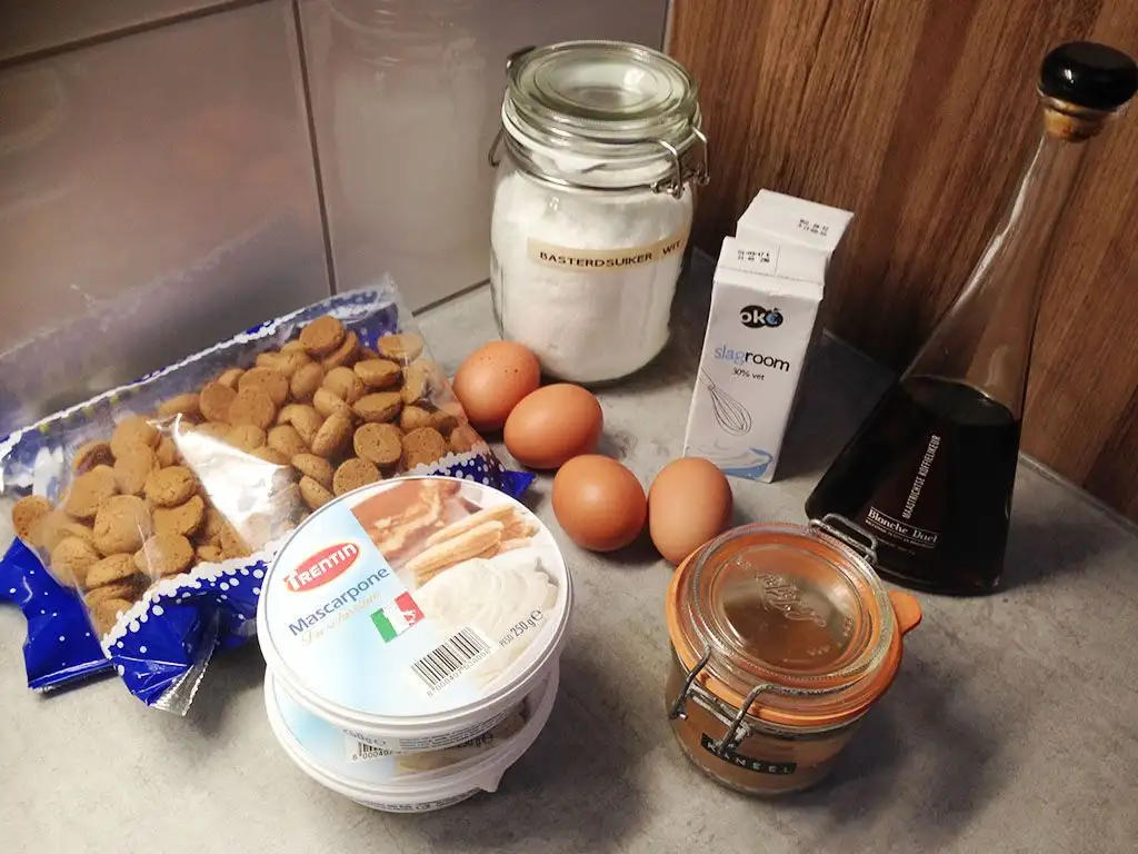 Dutch tiramisu ingredients