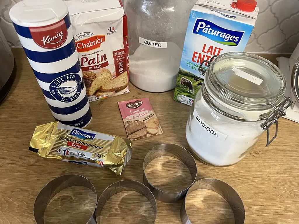 Crumpets ingredients