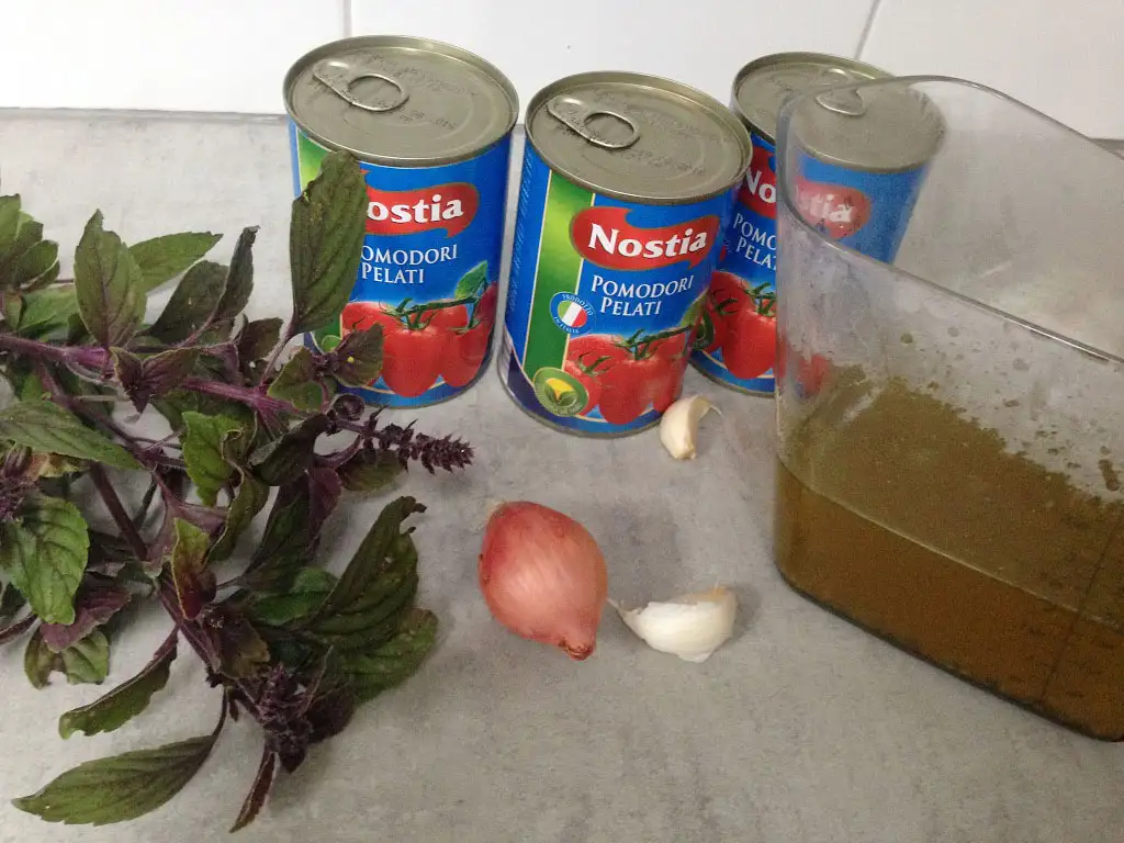 Tomato and basil soup ingredients