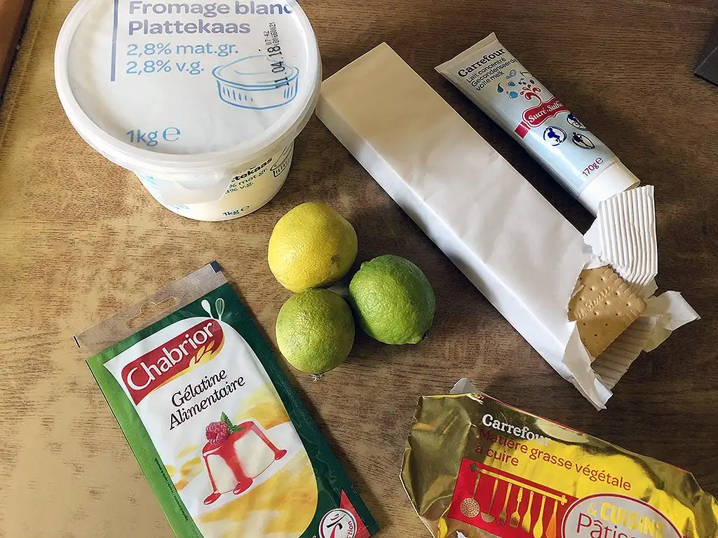 Lime quark pie ingredients