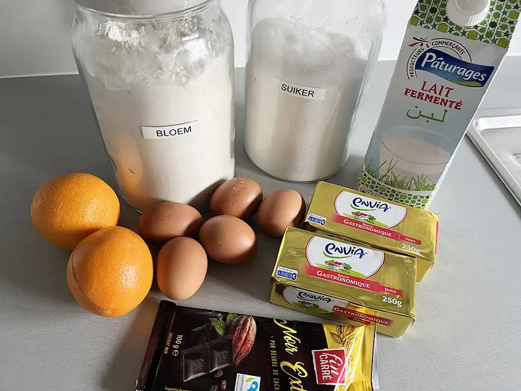 Chocolate and Orange Bundt Cake ingredients