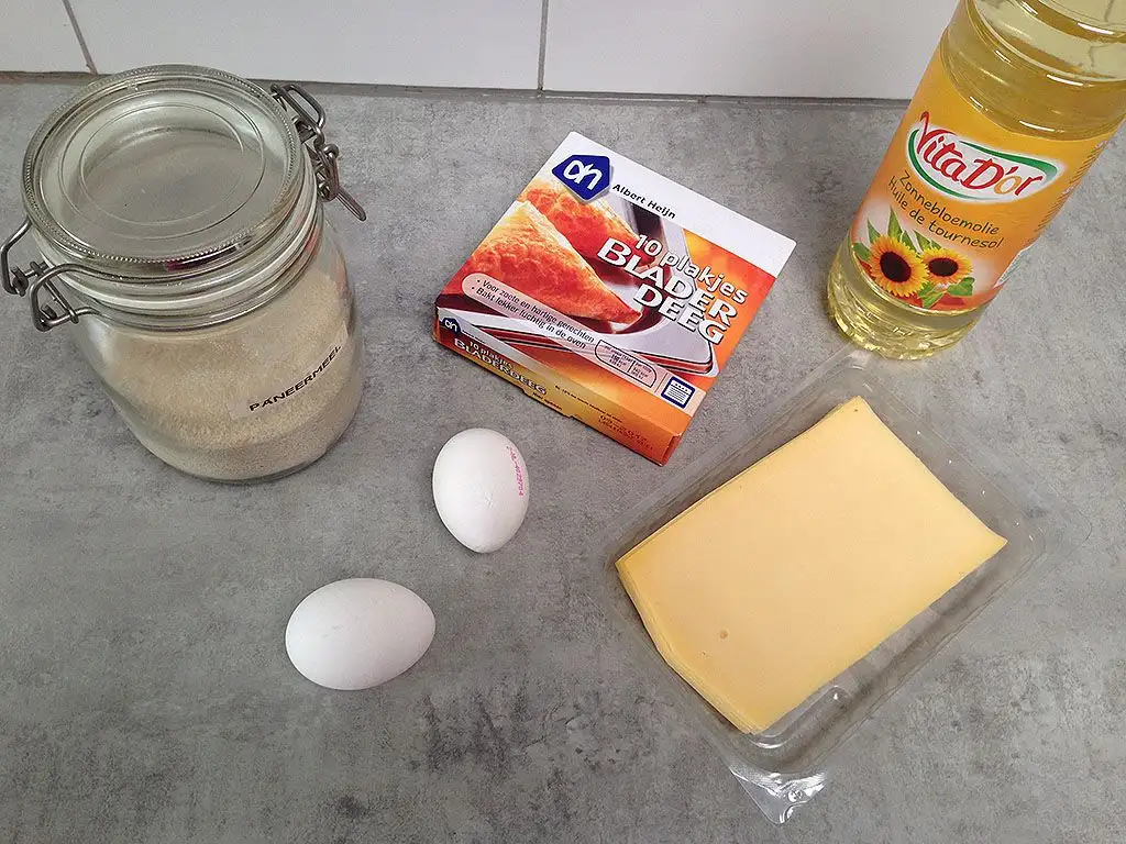 Dutch cheese souffle aka kaassoufflé ingredients