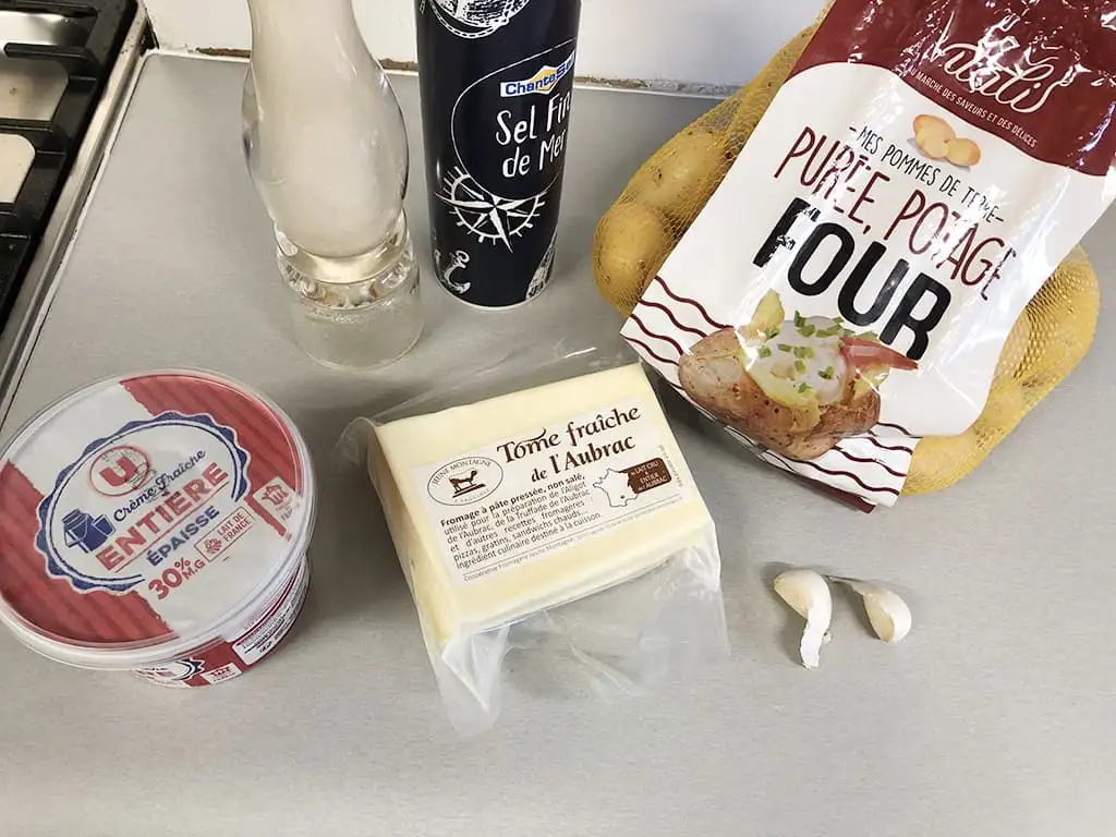 Aligot - French mashed potatoes with cheese ingredients