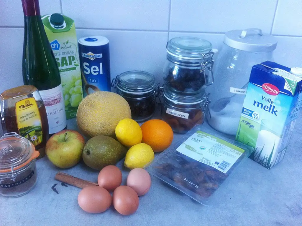 Lemon flan with tutti frutti ingredients