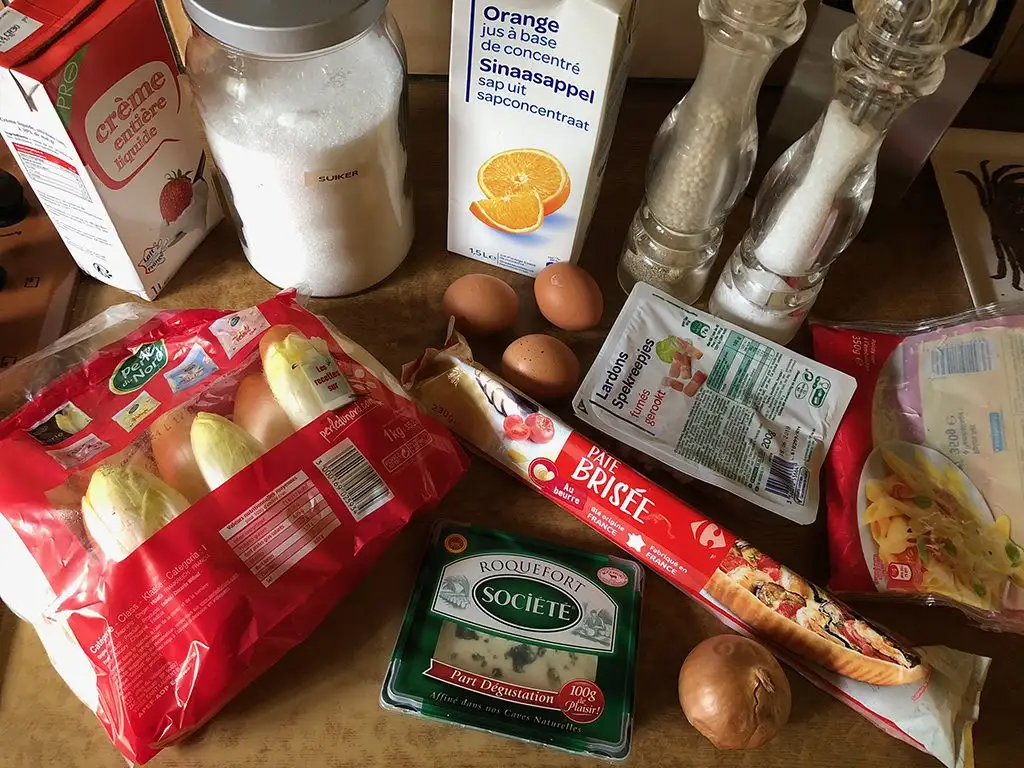 Chicory and blue cheese quiche ingredients