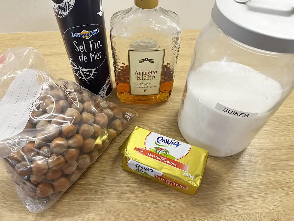 Hazelnut cookies ingredients