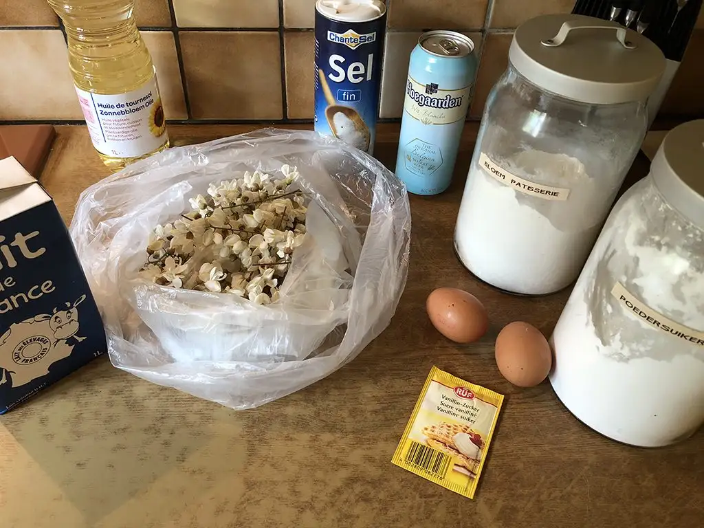 Acacia beignets ingredients