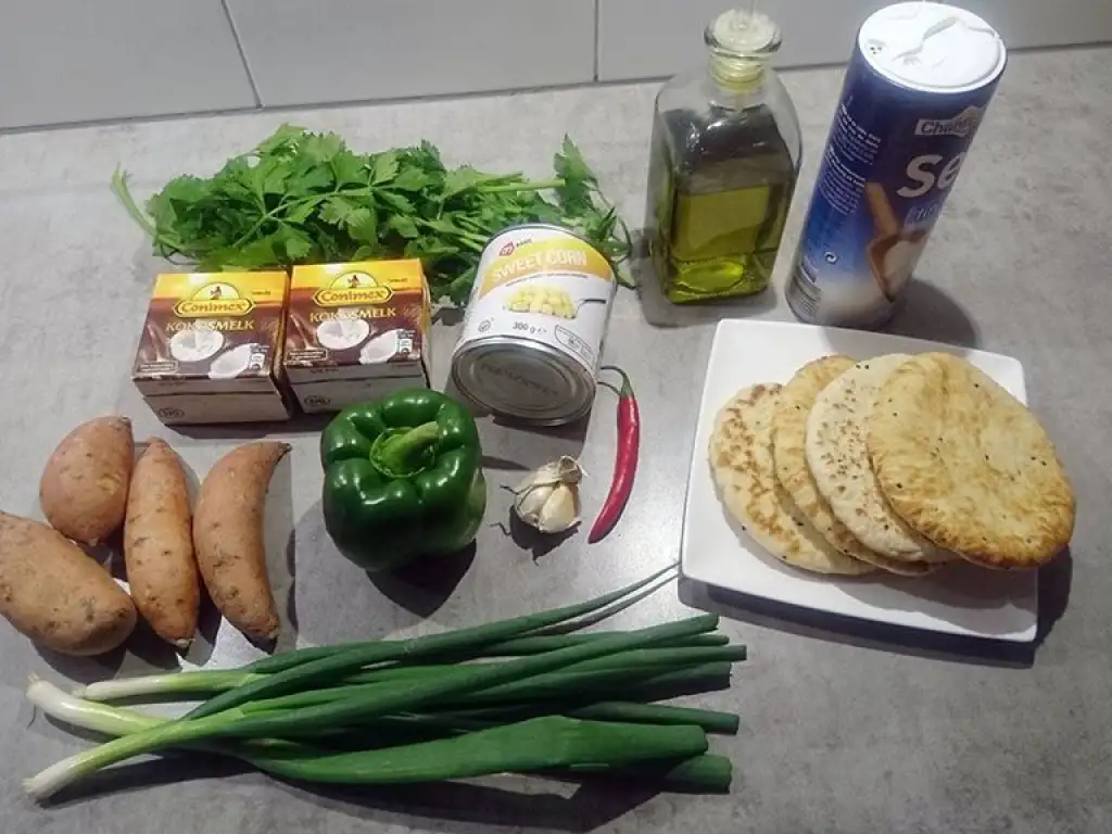 Creamy sweetcorn soup ingredients
