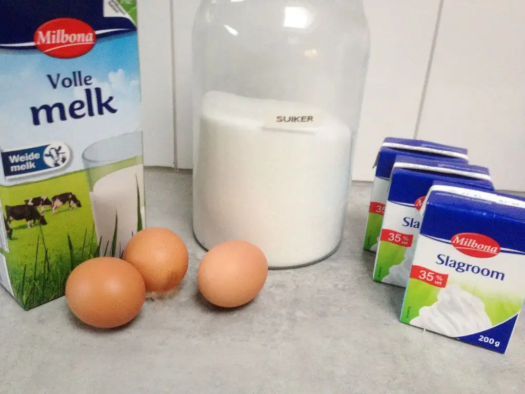 Caramel ice cream ingredients