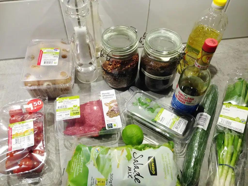 Thai beef salad ingredients
