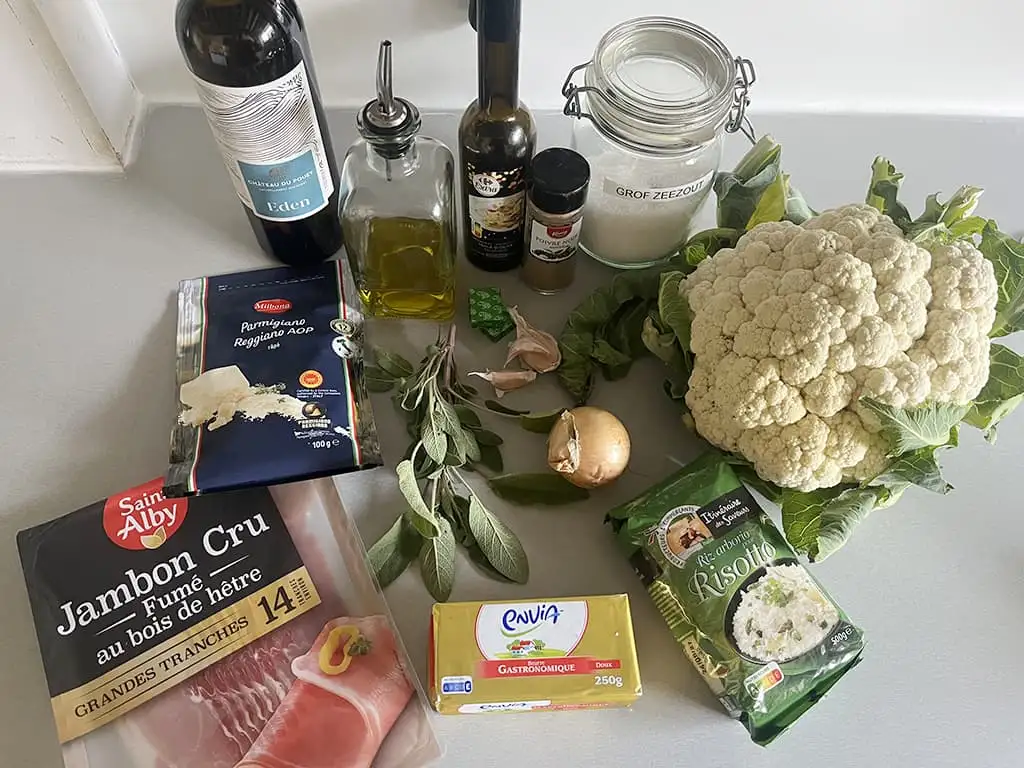 Cauliflower risotto with sage and ham ingredients