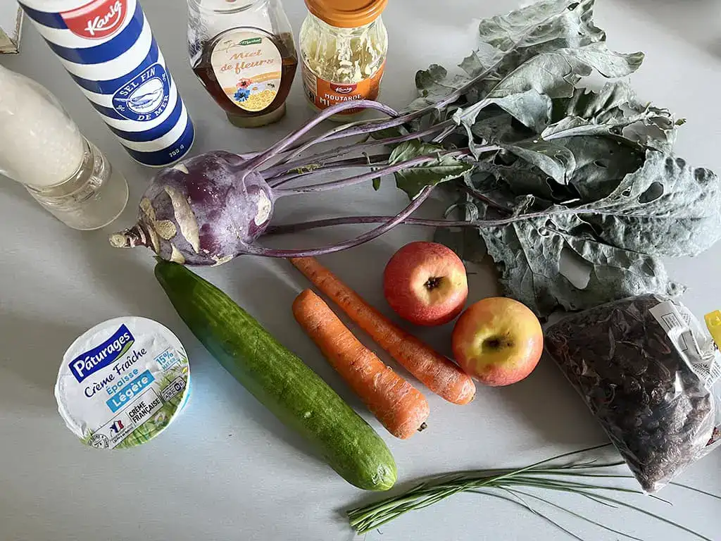 Kohlrabi and apple salad ingredients
