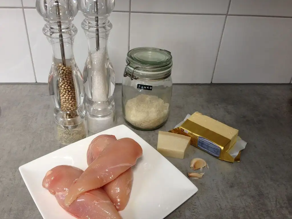 Crispy Parmesan chicken ingredients