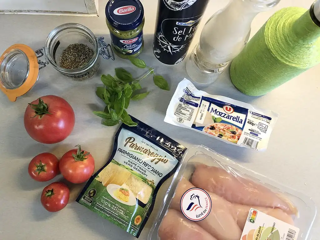 Oven-baked chicken caprese ingredients