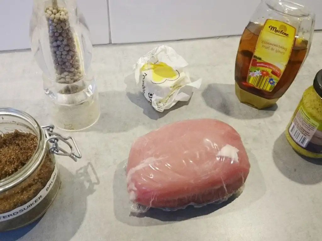 Honey and mustard glazed ham ingredients