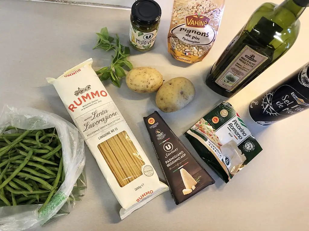 Trenette with pesto and green beans ingredients