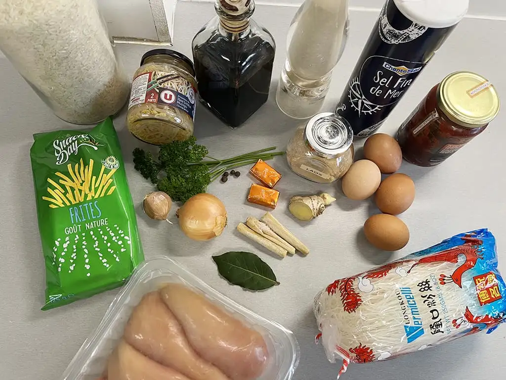 Saoto soup ingredients