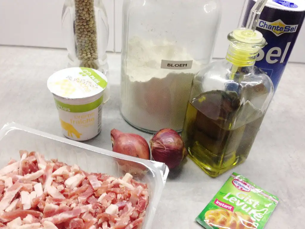 Flammkuchen ingredients