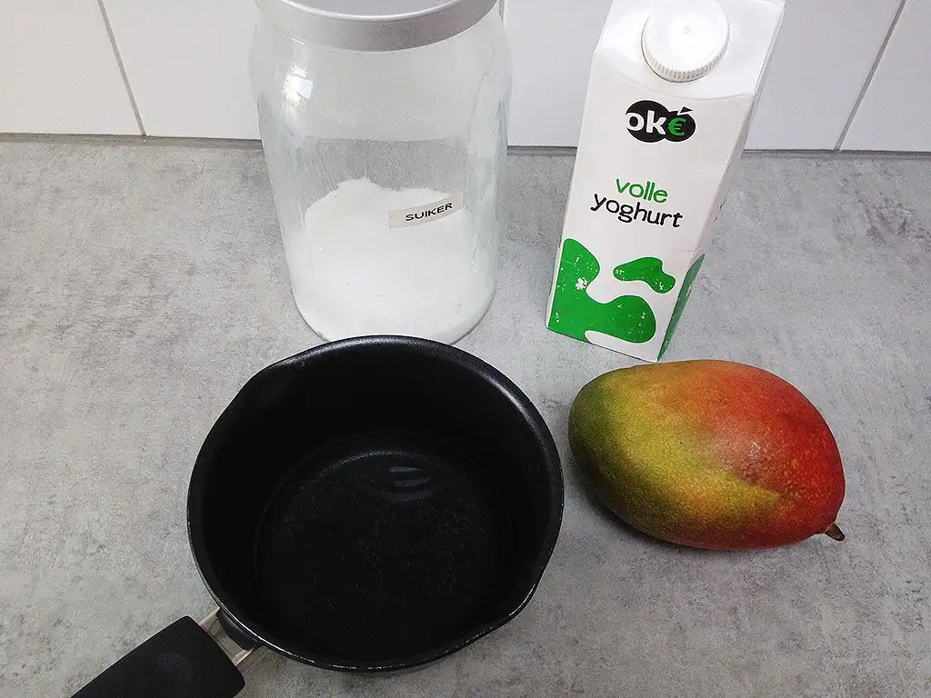 Mango frozen yoghurt ingredients