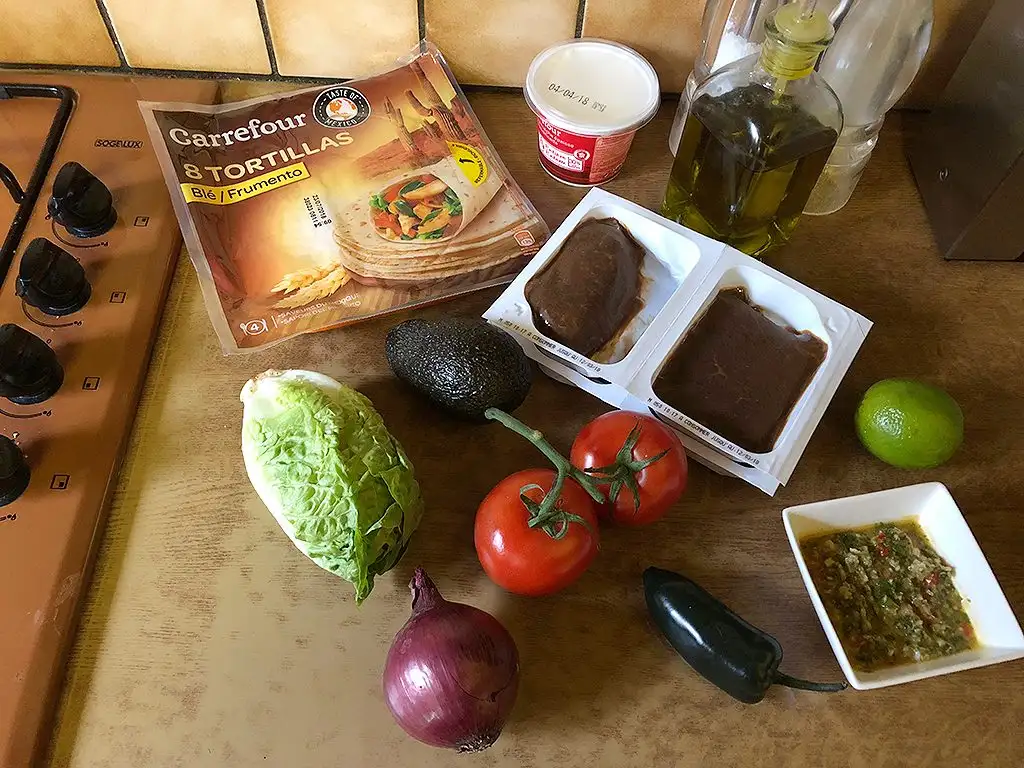 Chimichurri steak tacos ingredients