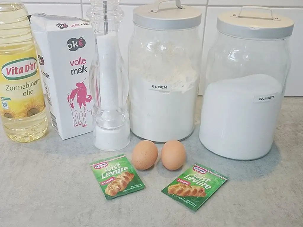 Hungarian kurtos kalacs a.k.a. chimney cake ingredients