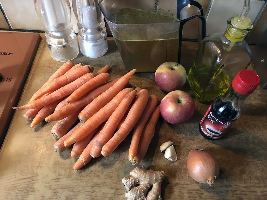 Carrot and apple soup ingredients