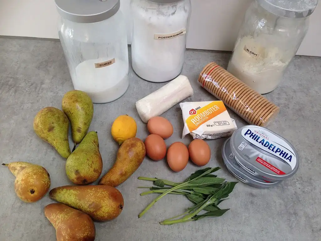 Pear and sage cheesecake ingredients