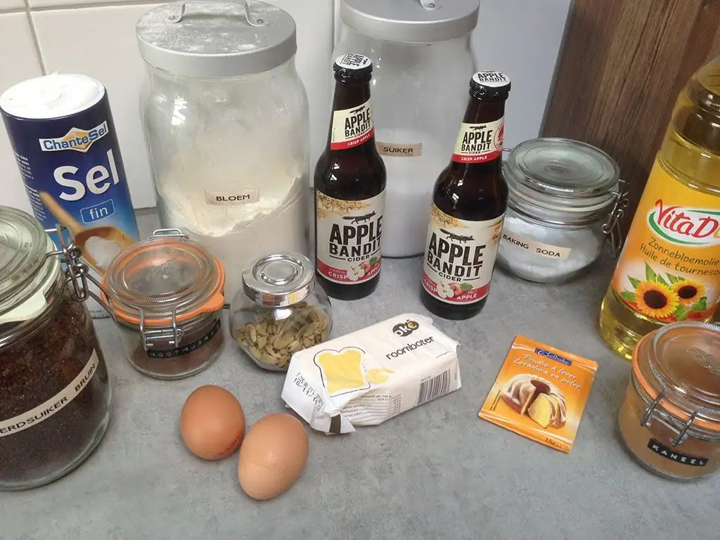 Apple cider donuts ingredients
