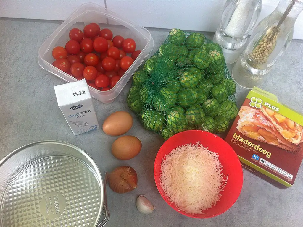 Brussels sprouts quiche ingredients