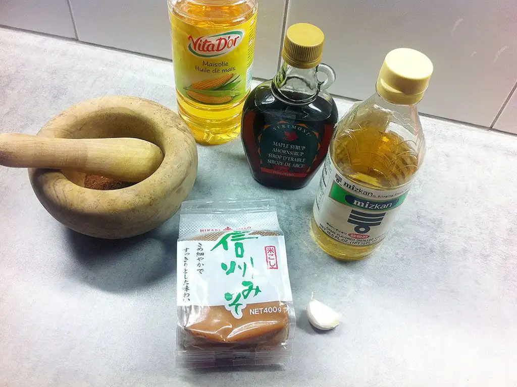 Homemade hoisin sauce ingredients
